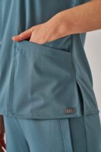 Vortex – Petrol Mavisi Kadın Üst Scrubs - Görsel 6