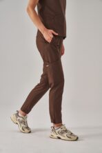 Guz – Kahverengi Kadın Alt Scrubs